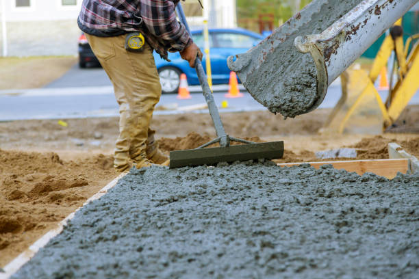 Best Commercial Concrete Services in Great Neck Gardens, NY
